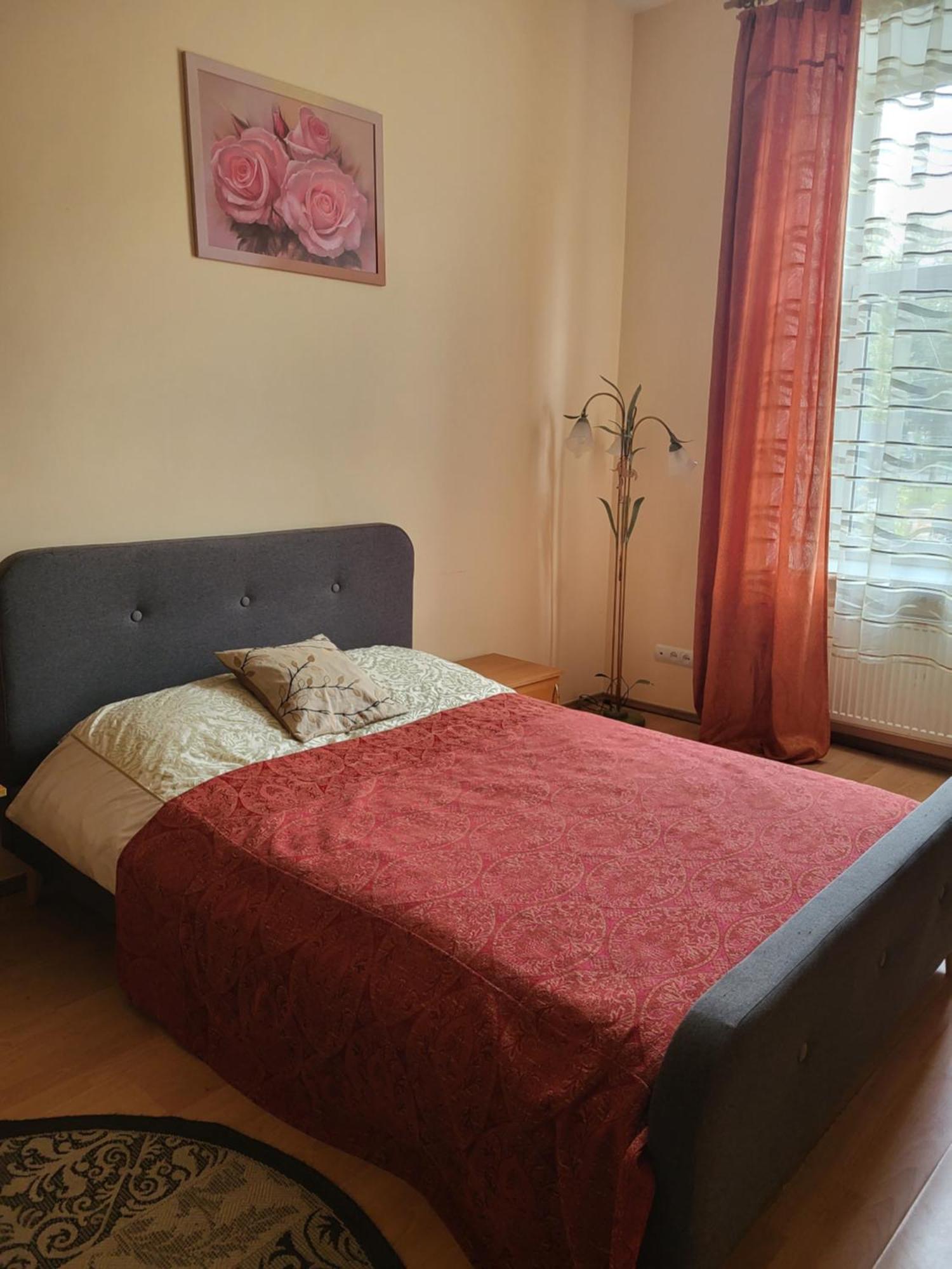 Apartment Near St. Elizabeth Church ลวีฟ ภายนอก รูปภาพ