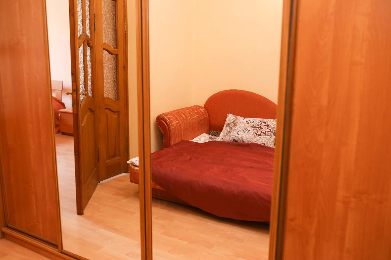 Apartment Near St. Elizabeth Church ลวีฟ ภายนอก รูปภาพ
